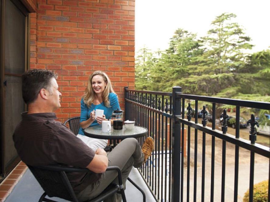 Oxley Court Serviced Apartments Canberra Extérieur photo